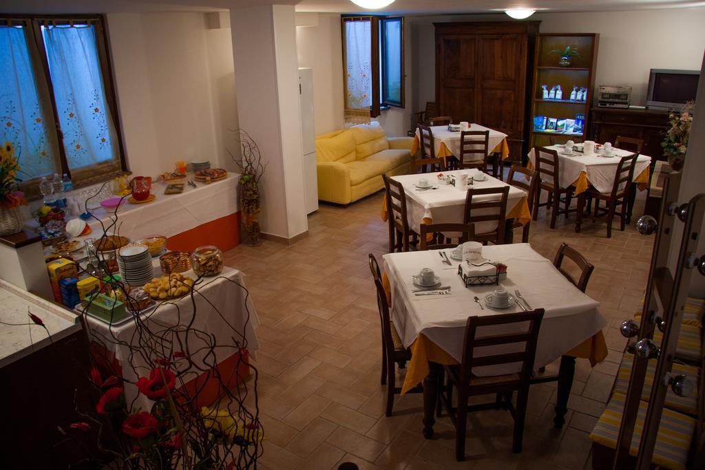 P&P Assisi Camere Бастия Умбра Екстериор снимка