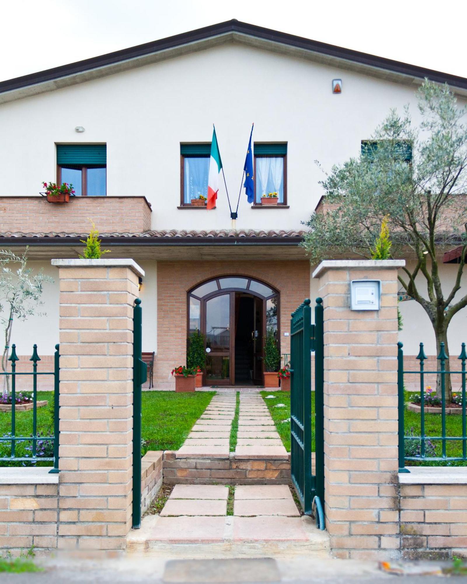 P&P Assisi Camere Бастия Умбра Екстериор снимка